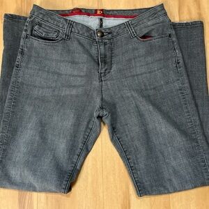 Embroidered Flared Jeans